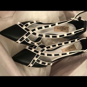 Valentino Women's Black Free Rockstud D'orsay